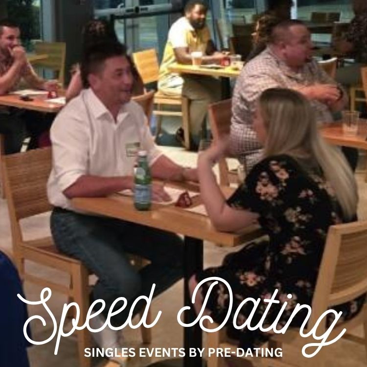 Orange County attendees of Speed Dating in California enjoying the event!